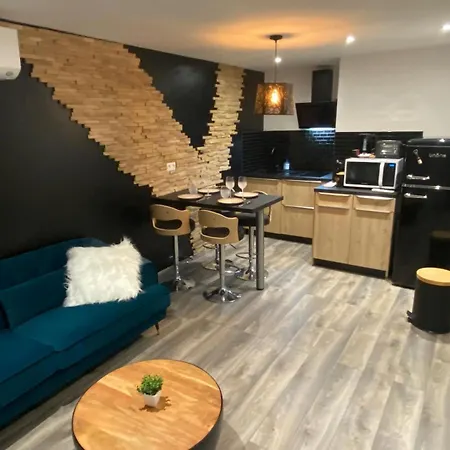 Maison Cosyli Homestay